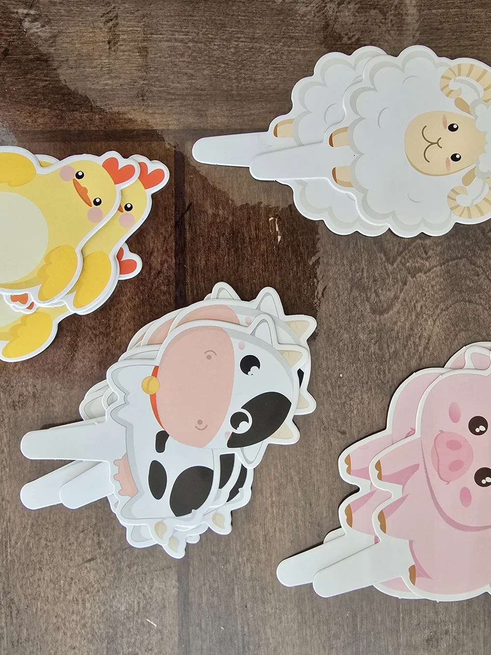 Pink Farm Animal Party Plates - Barn Design